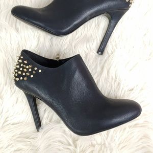 JESSICA SIMPSON FAUX LEATHER HEELED MULE S…